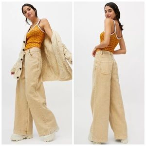 Urban Outfitters Lena Tan Textured Wide Leg High Rise Women’s Jeans Sz 27